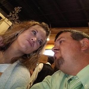 Meet your Posher, Justin stephanie